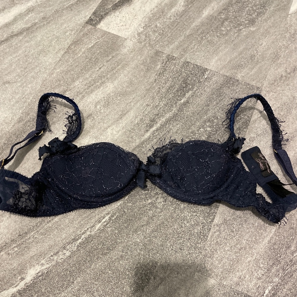 AP soirée lacy navy bra